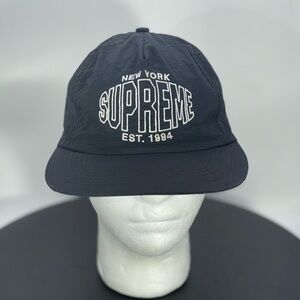 Supreme New York Hat Classic